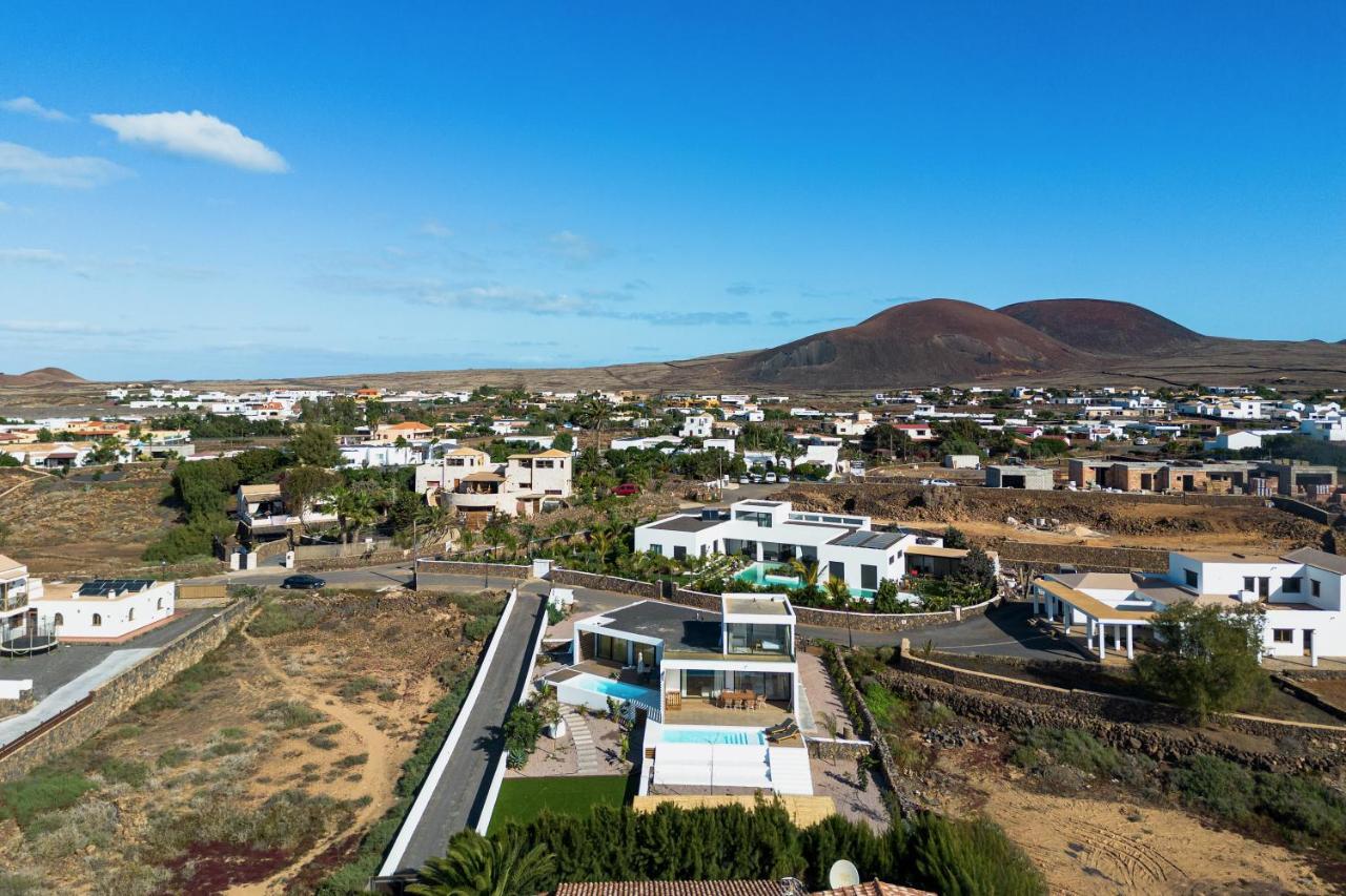 Villa Elena, Luxery Villa With Swimming Pool! Lajares Exterior photo